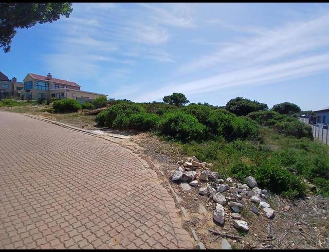 LAND FOR SALE IN STILBAAI-WES